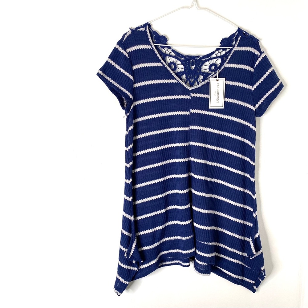 No Comment NY LA Blue White Waffle Knit Crochet Oversized V-Neck Top NWT